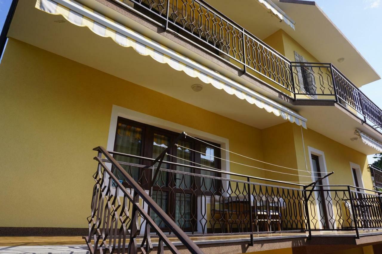 Mariella Hotel Bašanija Exterior foto
