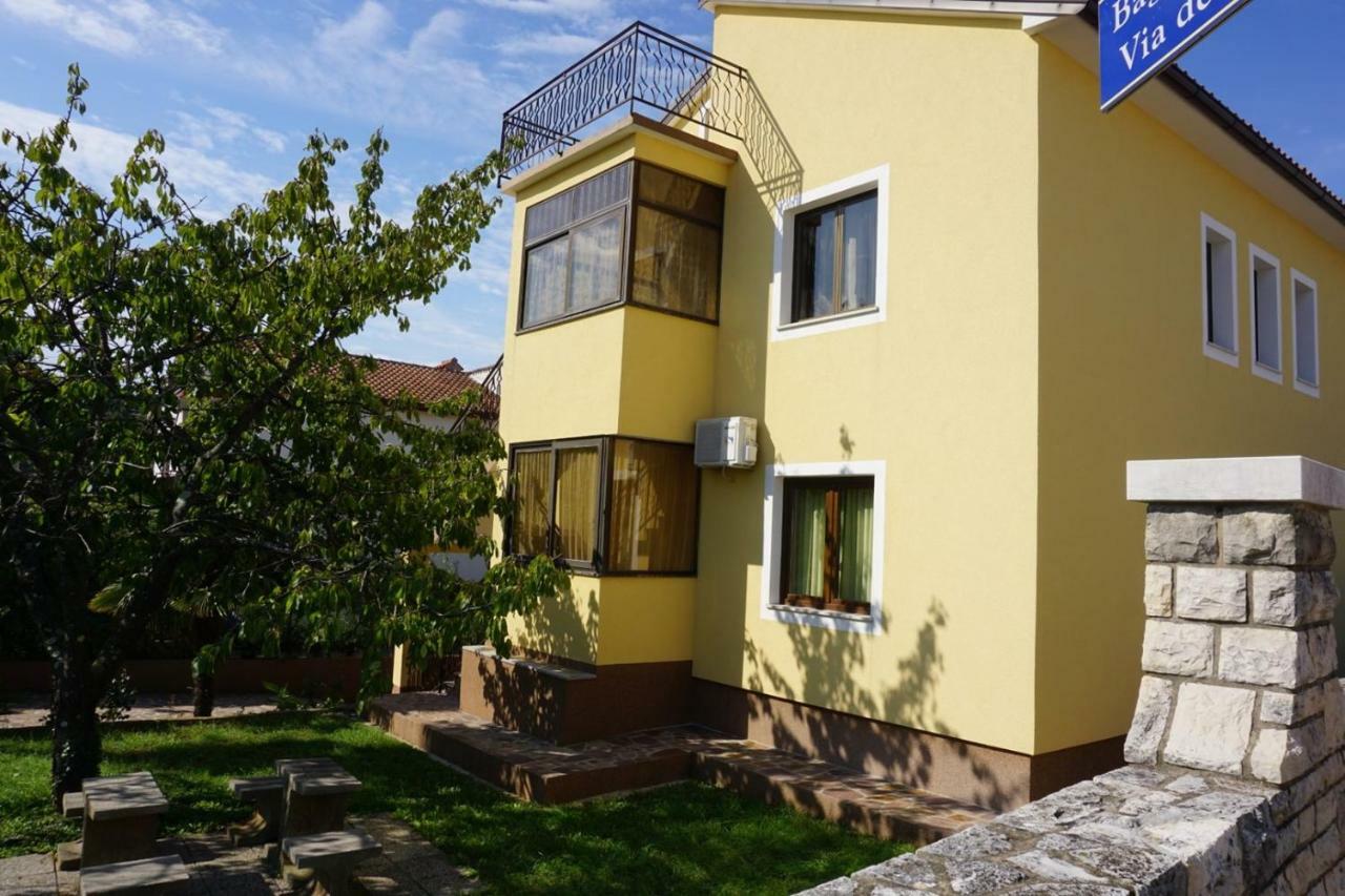 Mariella Hotel Bašanija Exterior foto