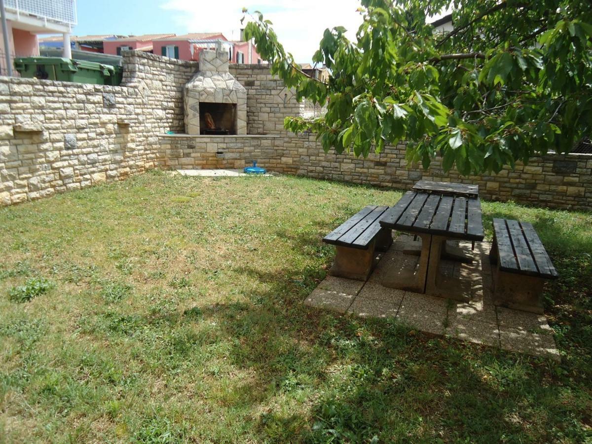 Mariella Hotel Bašanija Exterior foto